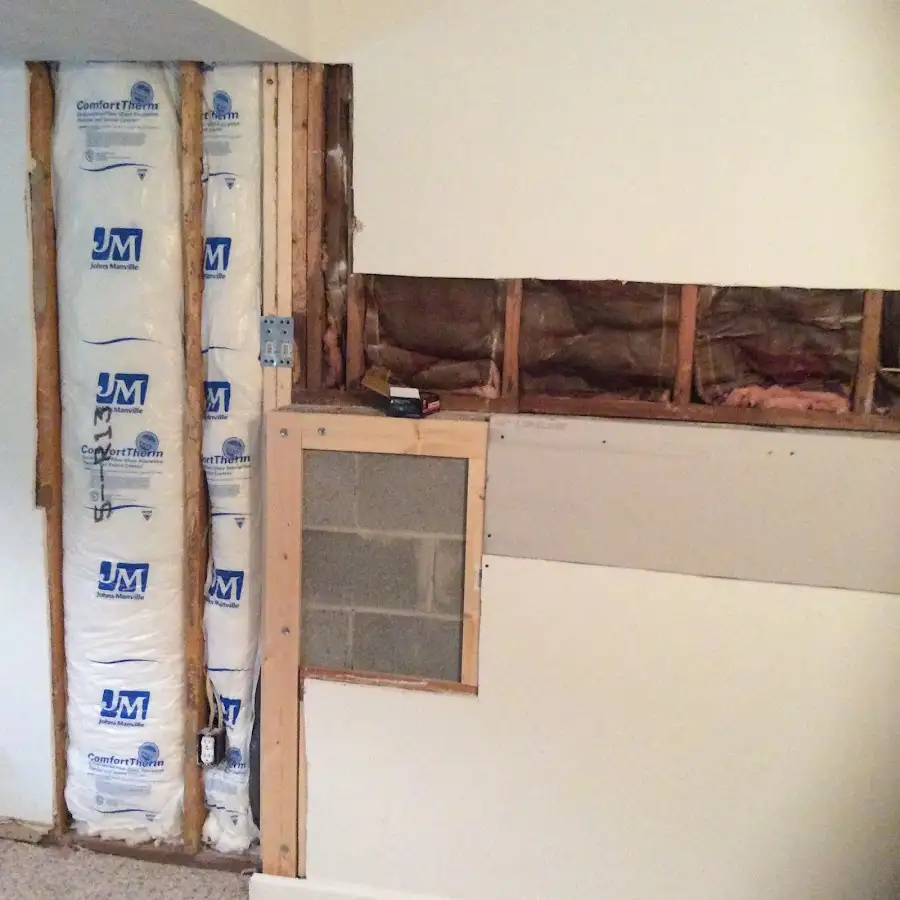 Wall insulation replacement during Structural Drying in The Crossings